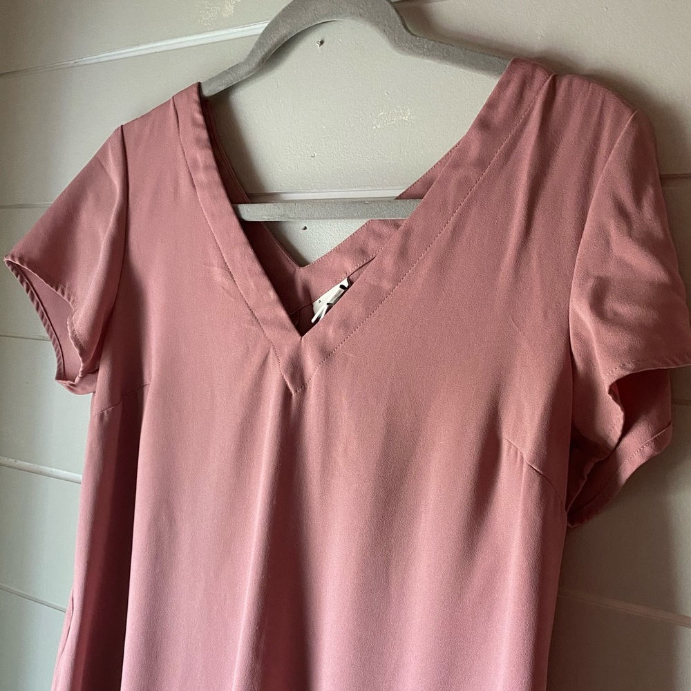 Light Peach/tan dress